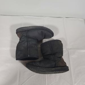UGG Winter boots  size7